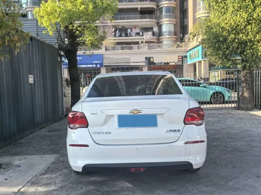 2019 Chevrolet Cavalier 1.5L 113HP L4 6AT,autocango,china used car exporter,china ev exporter,chinese used car exporter,chinese used ev exporter