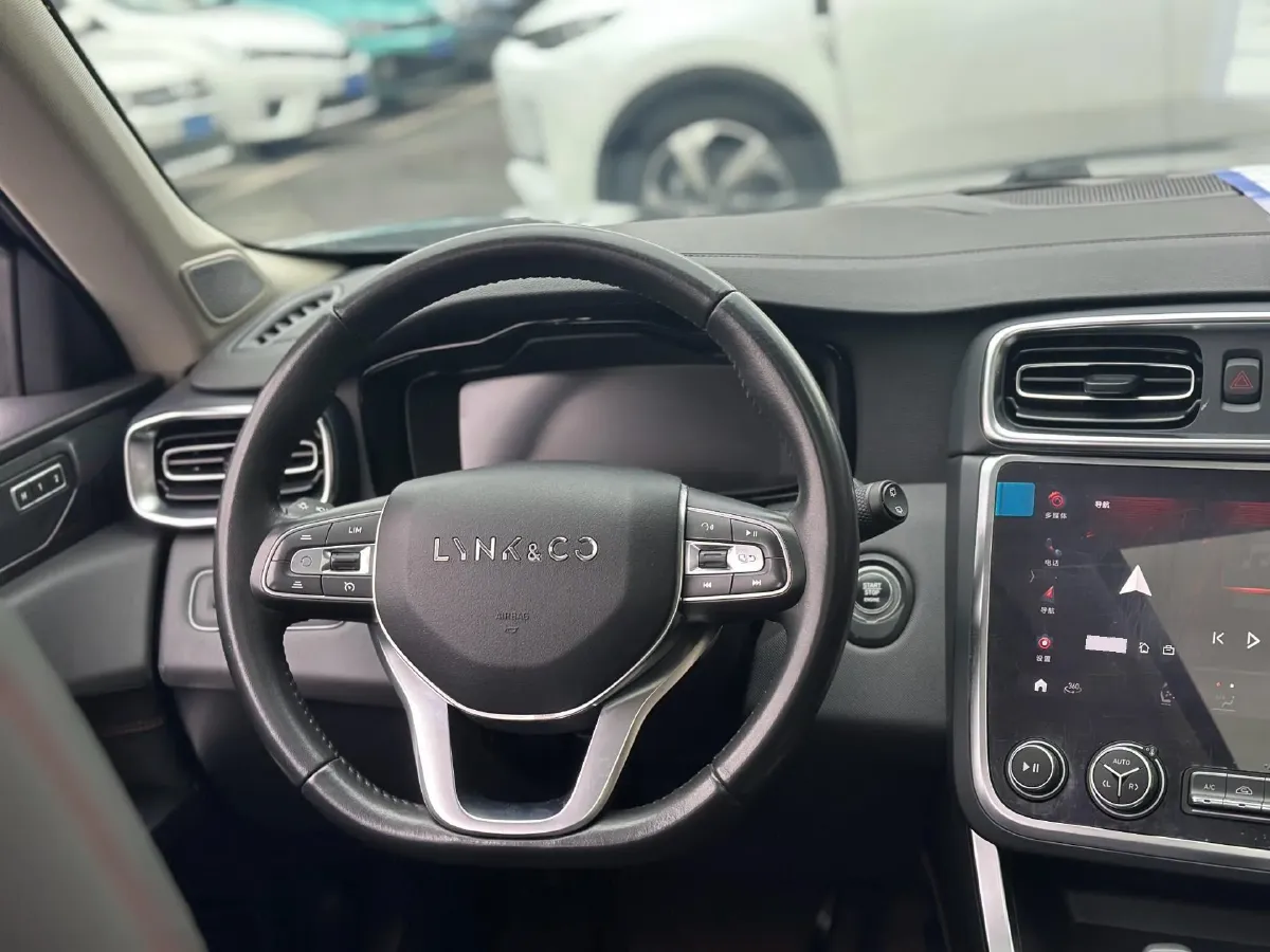 2019 Beijing BJ40 2.0T 218HP L4 6AT,autocango,china used car exporter,china ev exporter,chinese used car exporter,chinese used ev exporter