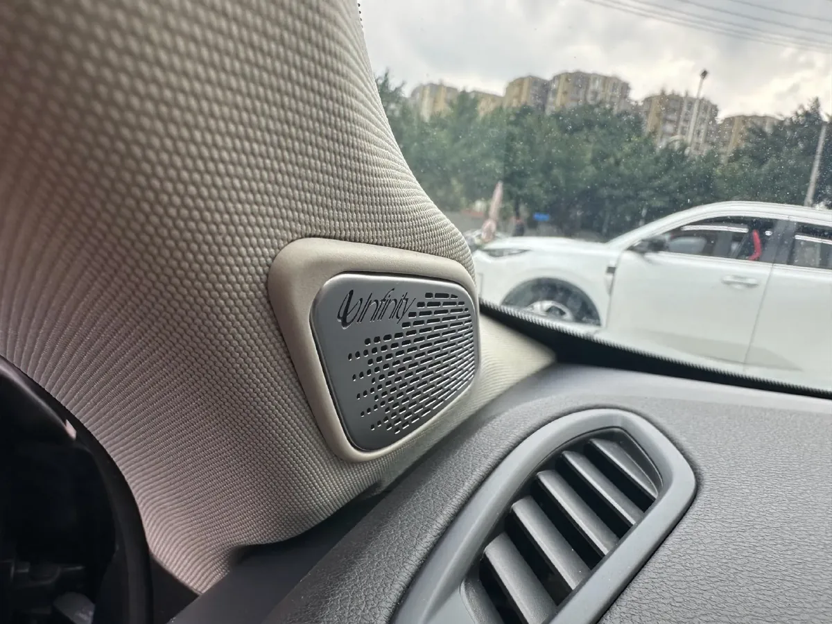 2019 Beijing BJ40 2.0T 218HP L4 6AT,autocango,china used car exporter,china ev exporter,chinese used car exporter,chinese used ev exporter