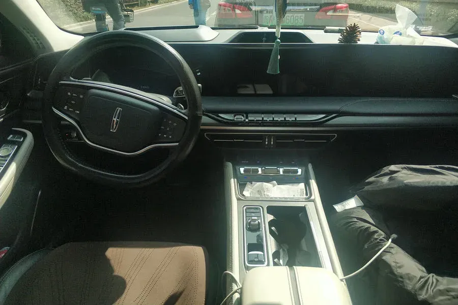 2022 Lincoln Z 2.0T 246HP L4 8AT,autocango,china used car exporter,china ev exporter,chinese used car exporter,chinese used ev exporter