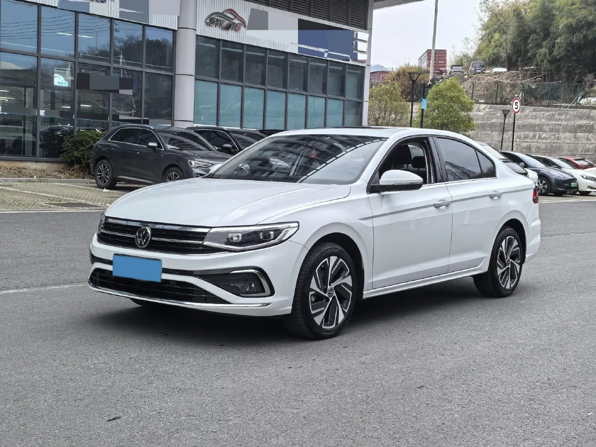 2024 Volkswagen Bora 1.2T 116HP L4 7DCT,autocango,china used car exporter,china ev exporter,chinese used car exporter,chinese used ev exporter
