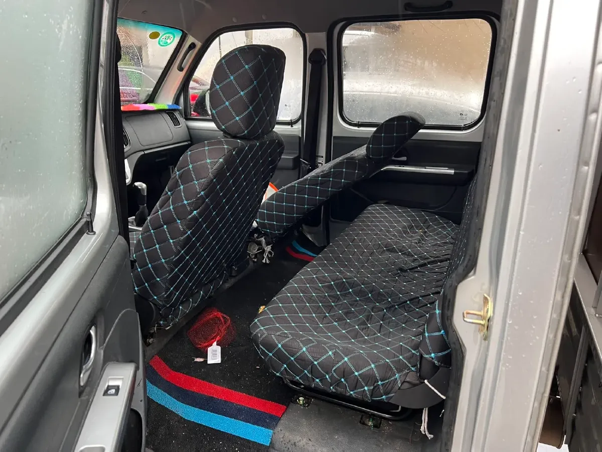 2023 DongFeng DFSK D71 1.6L 122HP L4 5MT,autocango,china used car exporter,china ev exporter,chinese used car exporter,chinese used ev exporter