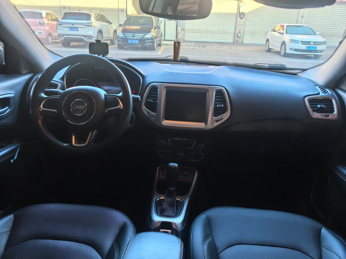 2017 Jeep Compass 1.4T 165HP L4 7DCT,autocango,china used car exporter,china ev exporter,chinese used car exporter,chinese used ev exporter