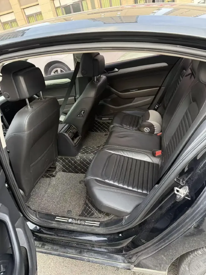 2018 Volkswagen Magotan 1.4T 150HP L4 7DCT,autocango,china used car exporter,china ev exporter,chinese used car exporter,chinese used ev exporter