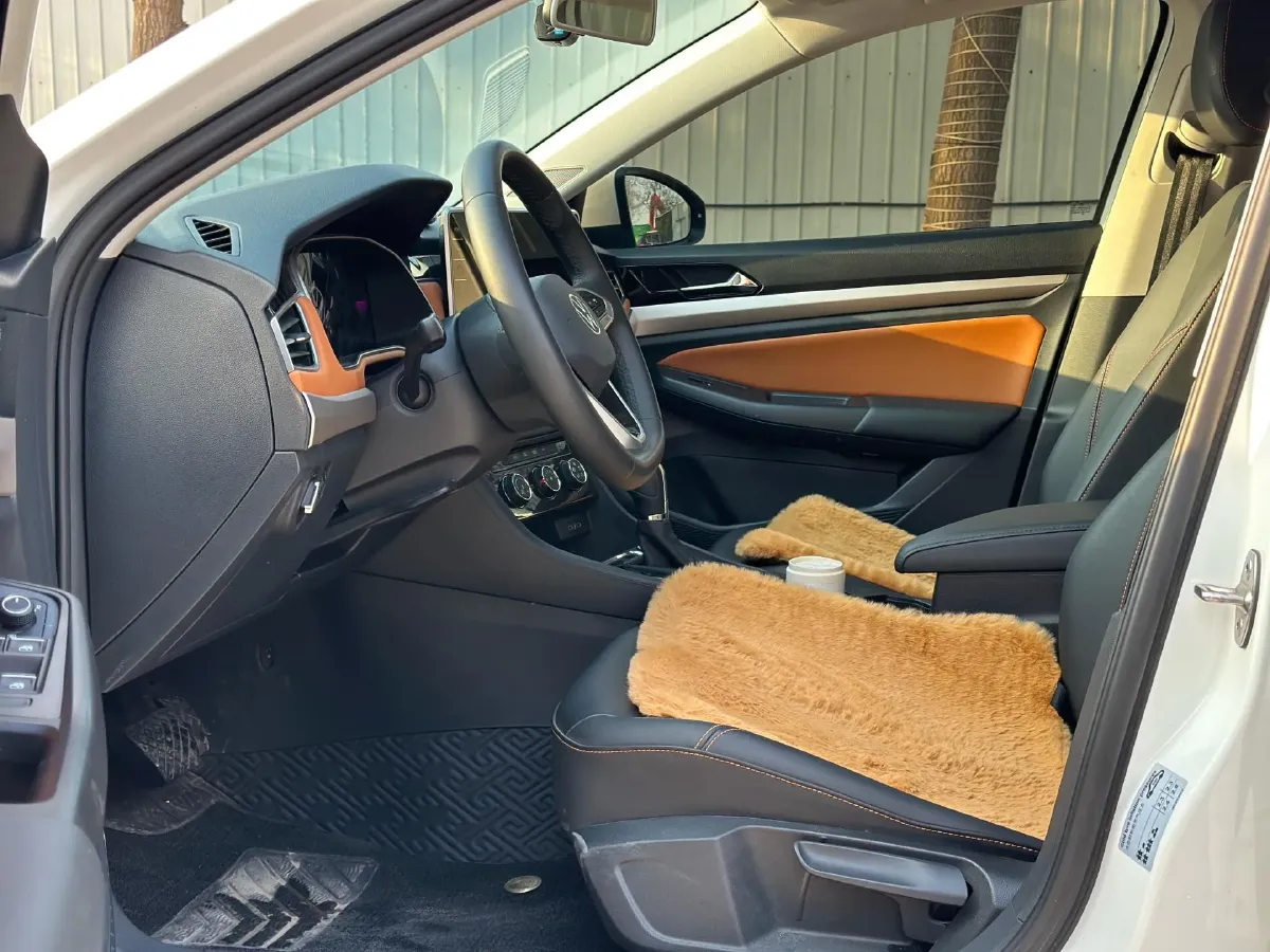 2023 Volkswagen Bora 1.2T 116HP L4 7DCT,autocango,china used car exporter,china ev exporter,chinese used car exporter,chinese used ev exporter
