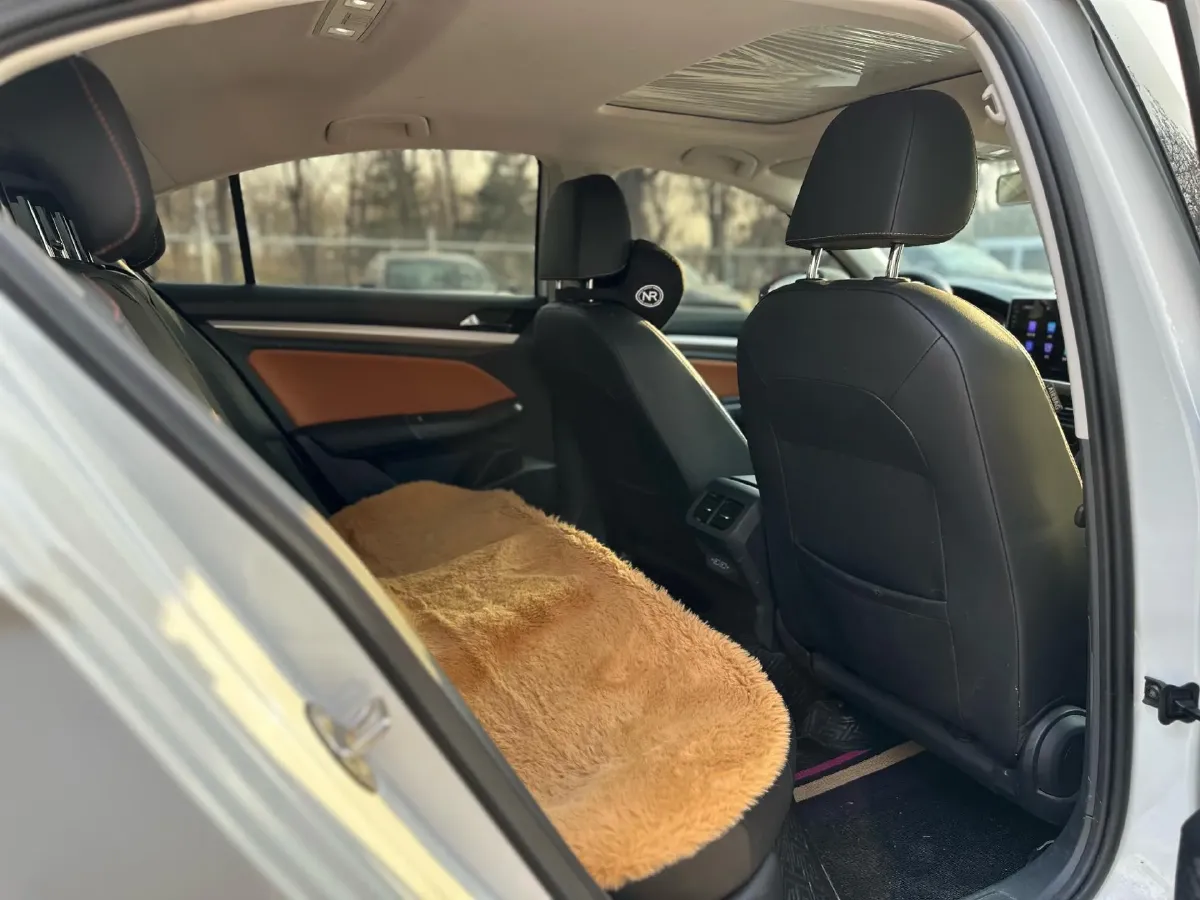 2023 Volkswagen Bora 1.2T 116HP L4 7DCT,autocango,china used car exporter,china ev exporter,chinese used car exporter,chinese used ev exporter