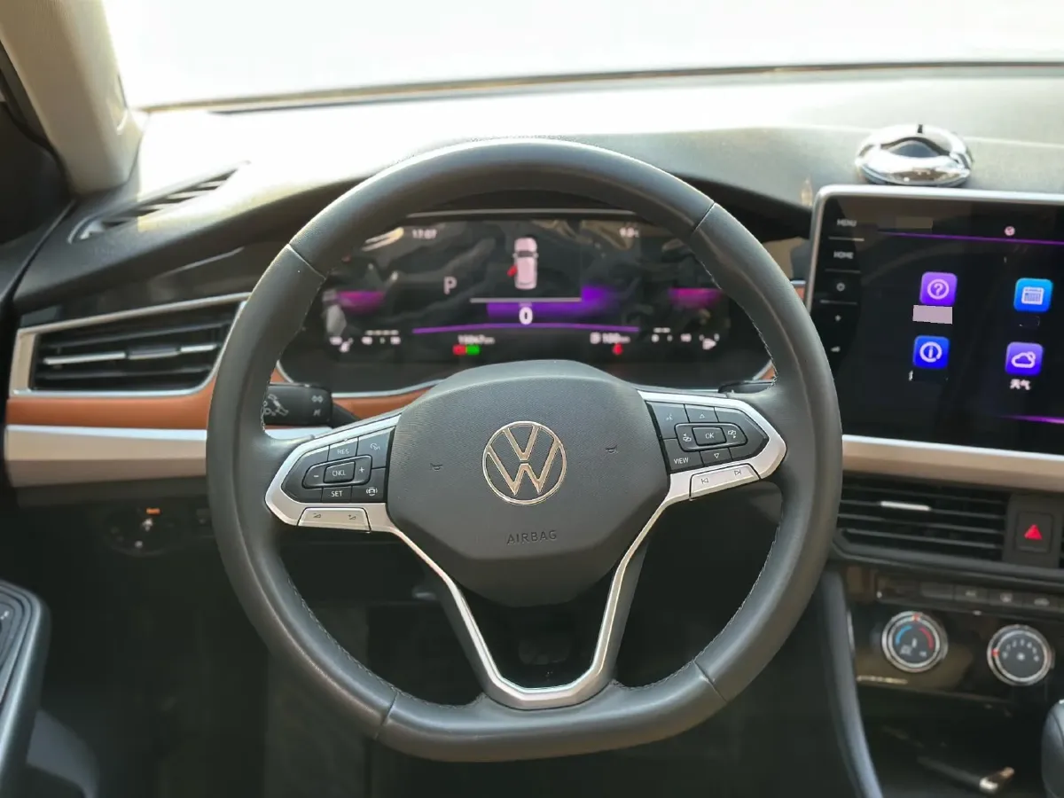 2023 Volkswagen Bora 1.2T 116HP L4 7DCT,autocango,china used car exporter,china ev exporter,chinese used car exporter,chinese used ev exporter