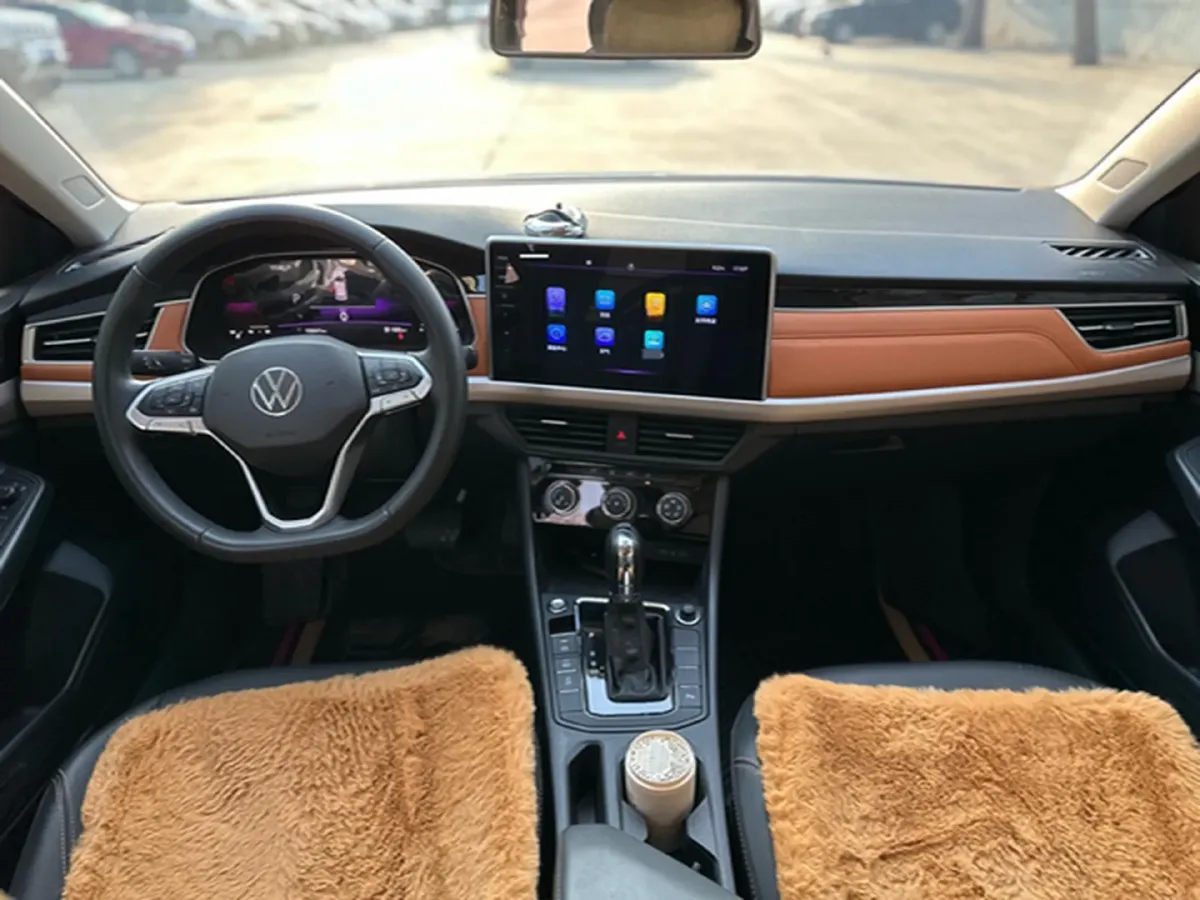 2023 Volkswagen Bora 1.2T 116HP L4 7DCT,autocango,china used car exporter,china ev exporter,chinese used car exporter,chinese used ev exporter