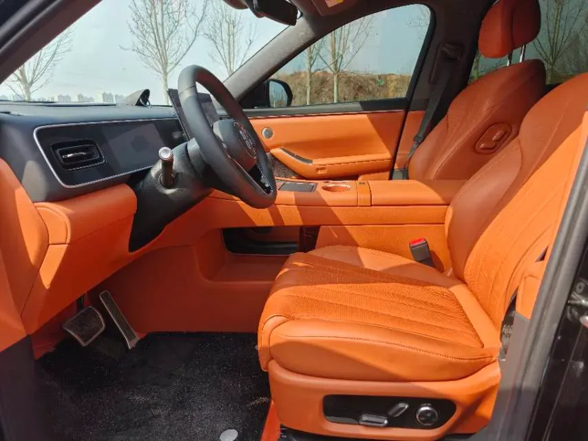 2026 AITO AITO M7 REEV 160HP REEV,autocango,china used car exporter,china ev exporter,chinese used car exporter,chinese used ev exporter