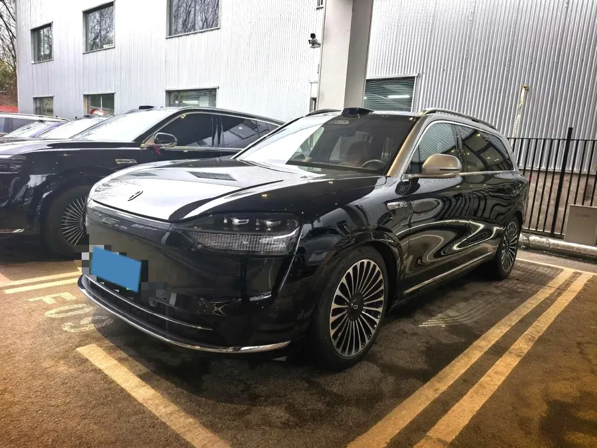 2024 AITO AITO M9 1.5T 152HP L4 REEV 42KWH,autocango,china used car exporter,china ev exporter,chinese used car exporter,chinese used ev exporter