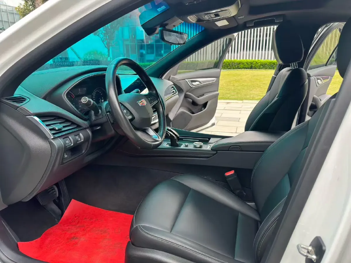 2020 Cadillac CT5 2.0T 241HP L4 10AT,autocango,china used car exporter,china ev exporter,chinese used car exporter,chinese used ev exporter