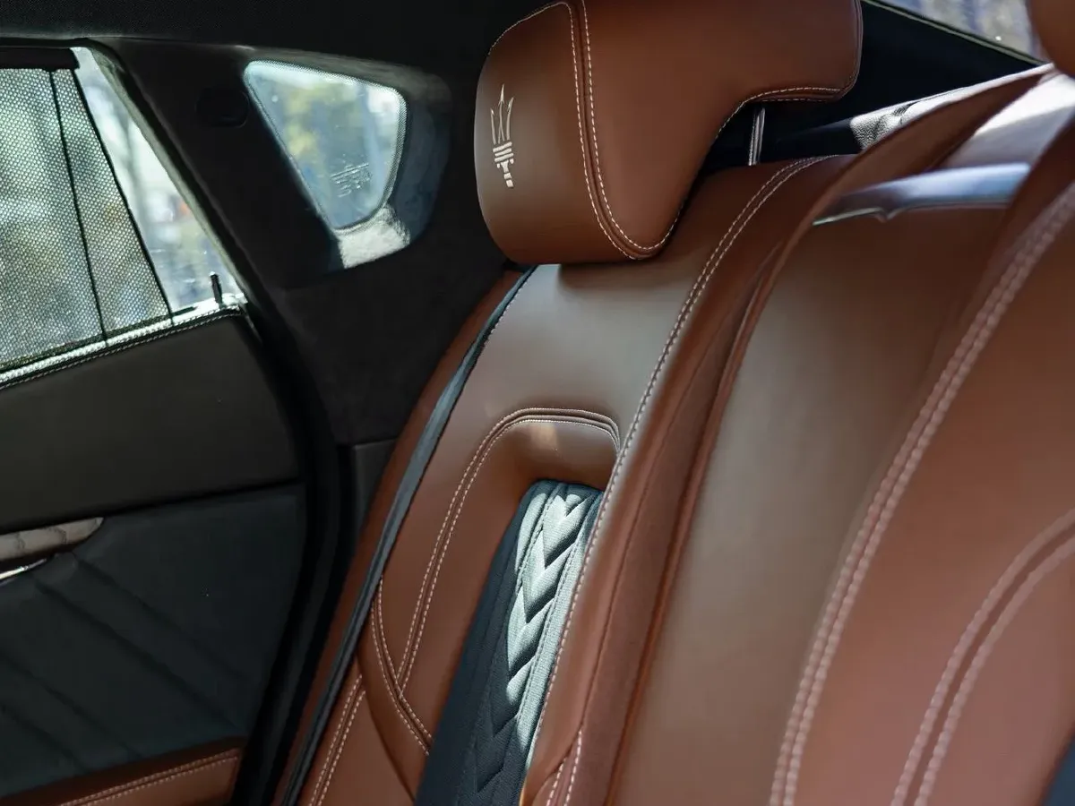 2018 Maserati Quattroporte 3.0T 350HP V6 8AT,autocango,china used car exporter,china ev exporter,chinese used car exporter,chinese used ev exporter