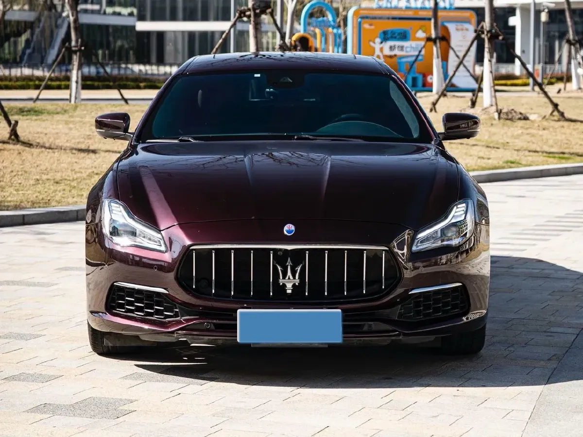 2018 Maserati Quattroporte 3.0T 350HP V6 8AT,autocango,china used car exporter,china ev exporter,chinese used car exporter,chinese used ev exporter