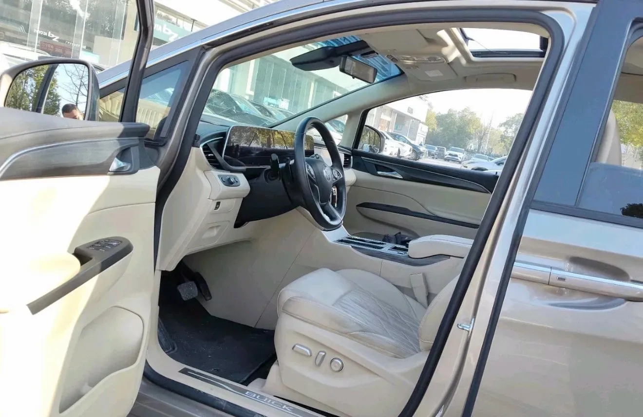 2023 Buick GL8 2.0T 237HP L4 9AT,autocango,china used car exporter,china ev exporter,chinese used car exporter,chinese used ev exporter