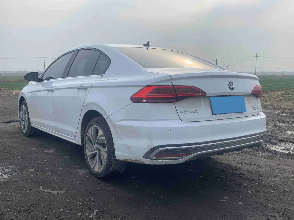 2025 Volkswagen Bora 1.2T 116HP L4 7DCT,autocango,china used car exporter,china ev exporter,chinese used car exporter,chinese used ev exporter