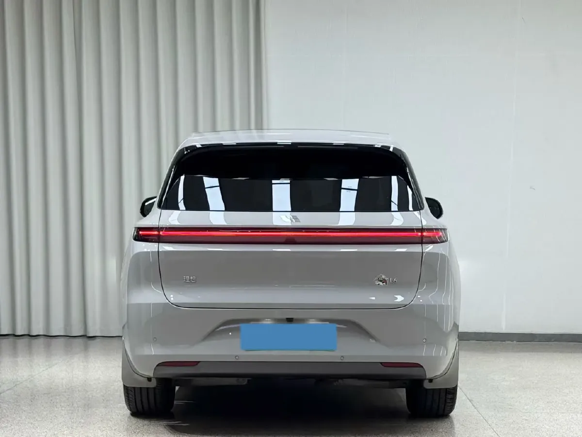 2024 Li L6 Range Extended 154HP L4 REEV 36.8KWH,autocango,china used car exporter,china ev exporter,chinese used car exporter,chinese used ev exporter