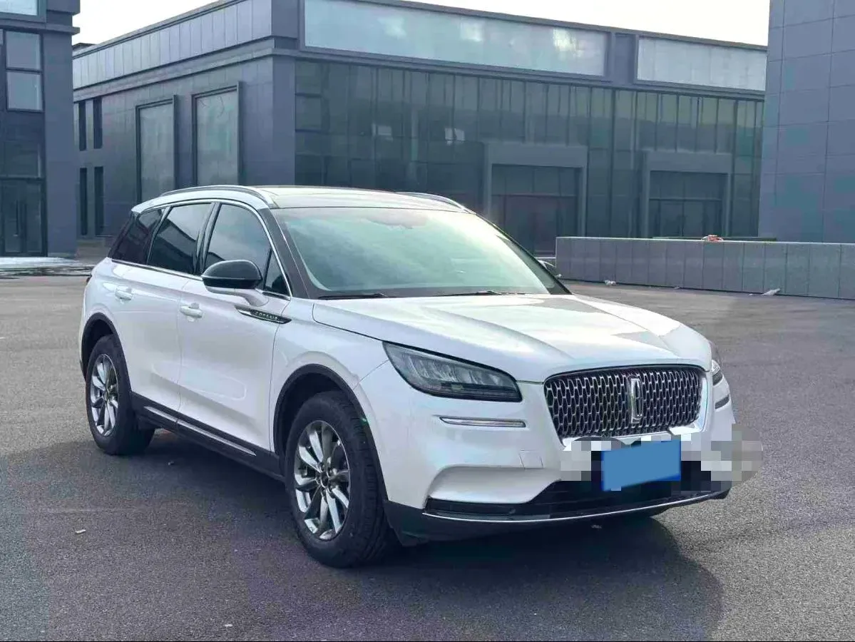 2020 Lincoln Corsair 2.0T 245HP L4 8AT,autocango,china used car exporter,china ev exporter,chinese used car exporter,chinese used ev exporter