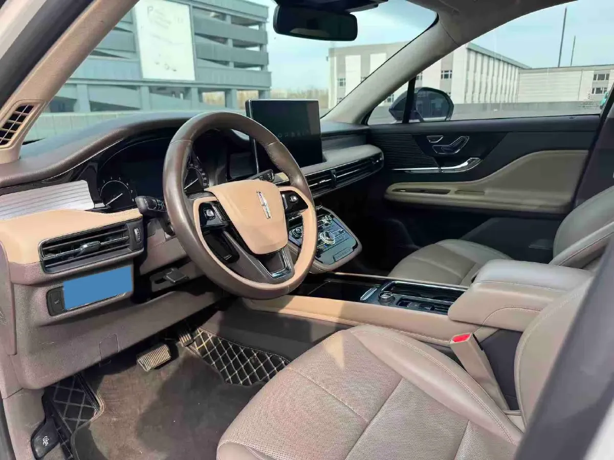 2020 Lincoln Corsair 2.0T 245HP L4 8AT,autocango,china used car exporter,china ev exporter,chinese used car exporter,chinese used ev exporter