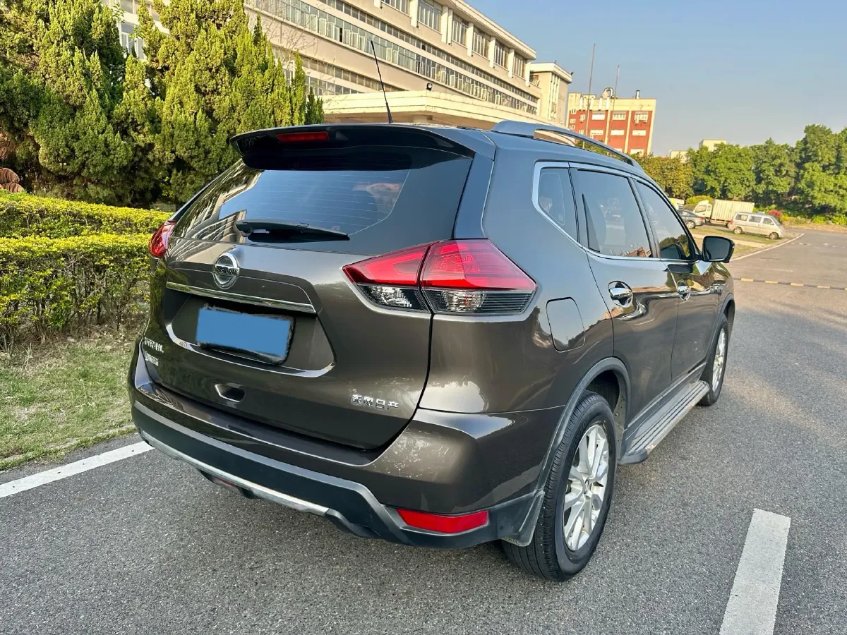 2020 Nissan X-Trail 2.0L 154HP L4 CVT,autocango,china used car exporter,china ev exporter,chinese used car exporter,chinese used ev exporter