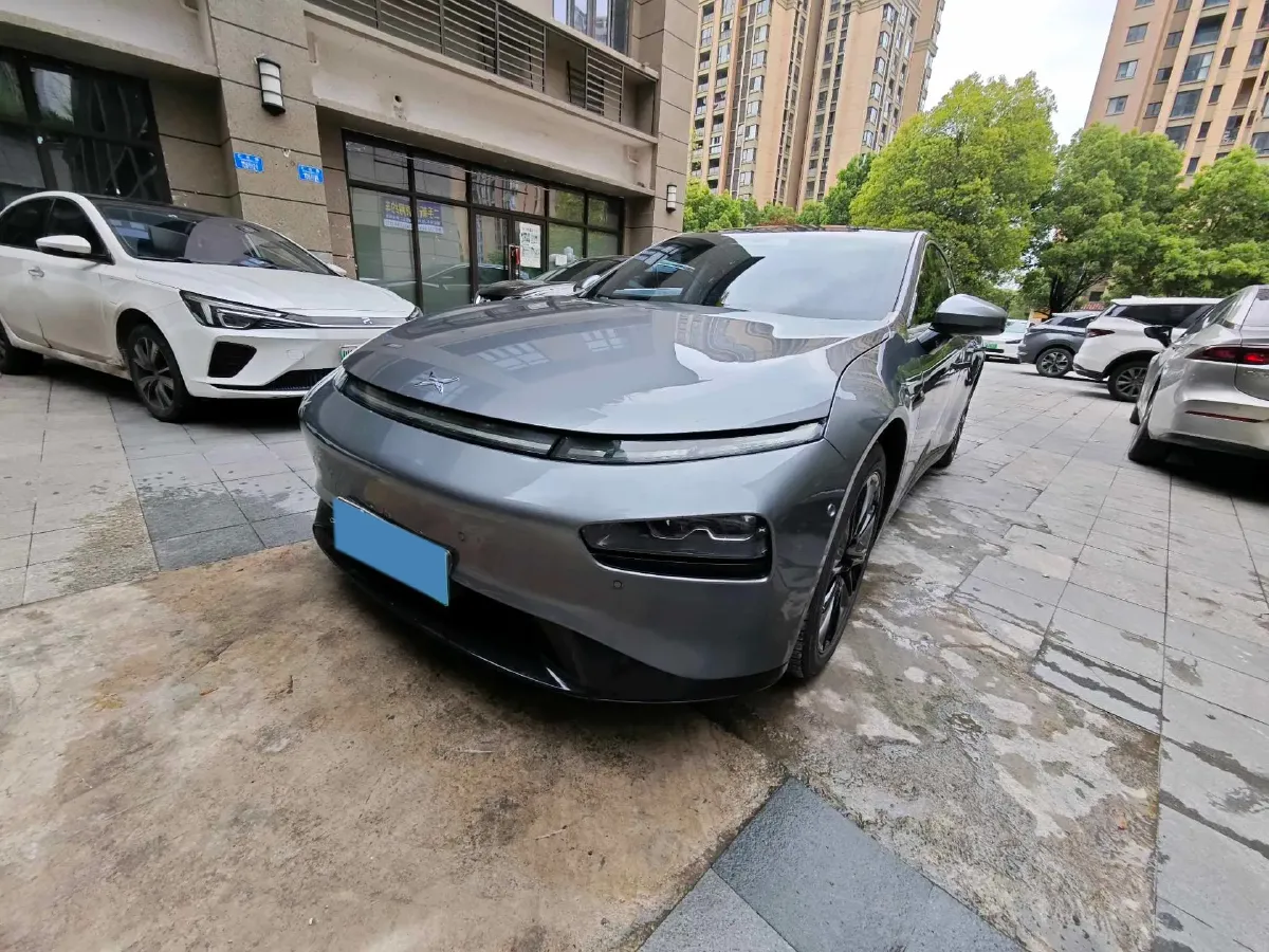 2020 DS 7 1.6T 215HP L4 8AT,autocango,china used car exporter,china ev exporter,chinese used car exporter,chinese used ev exporter