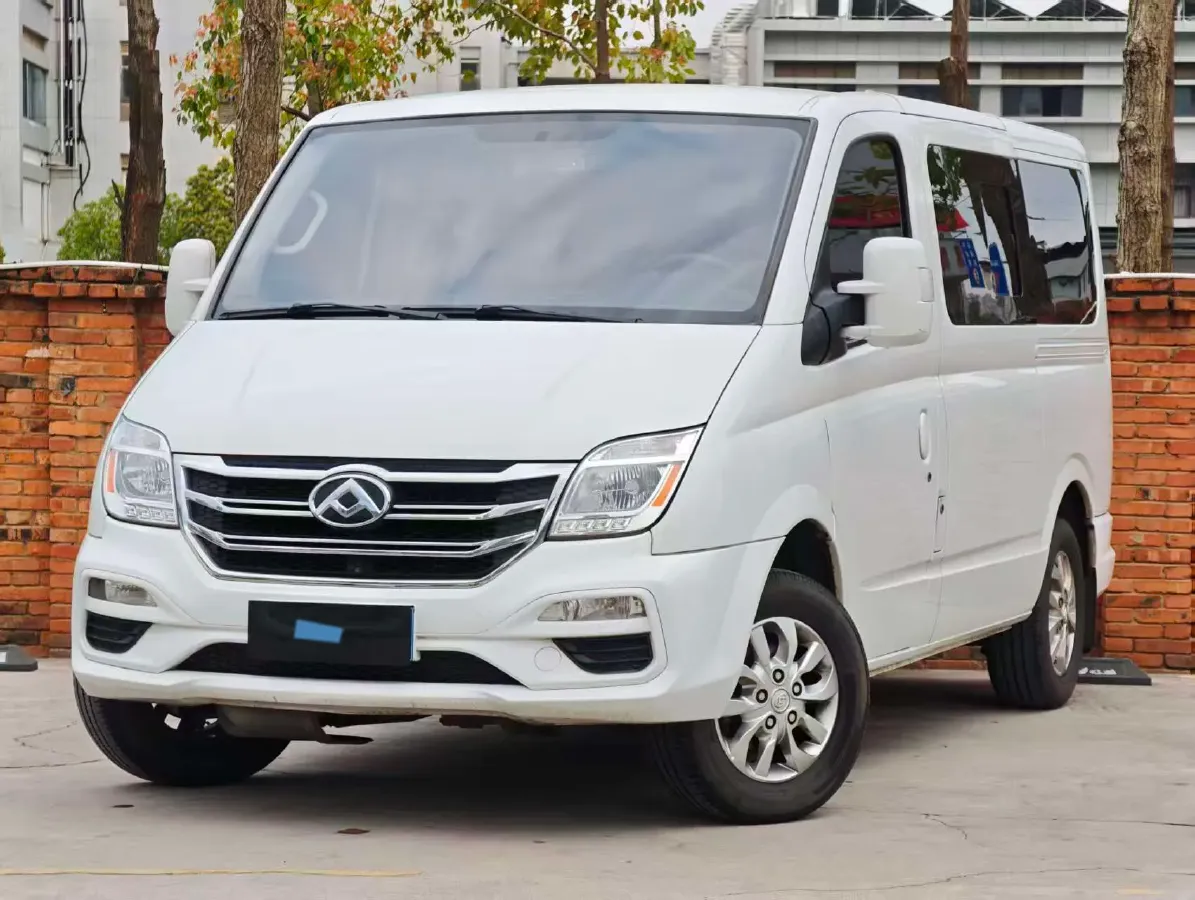 2021 MAXUS XinTu V80 2.0T 139HP L4 6MT,autocango,china used car exporter,china ev exporter,chinese used car exporter,chinese used ev exporter