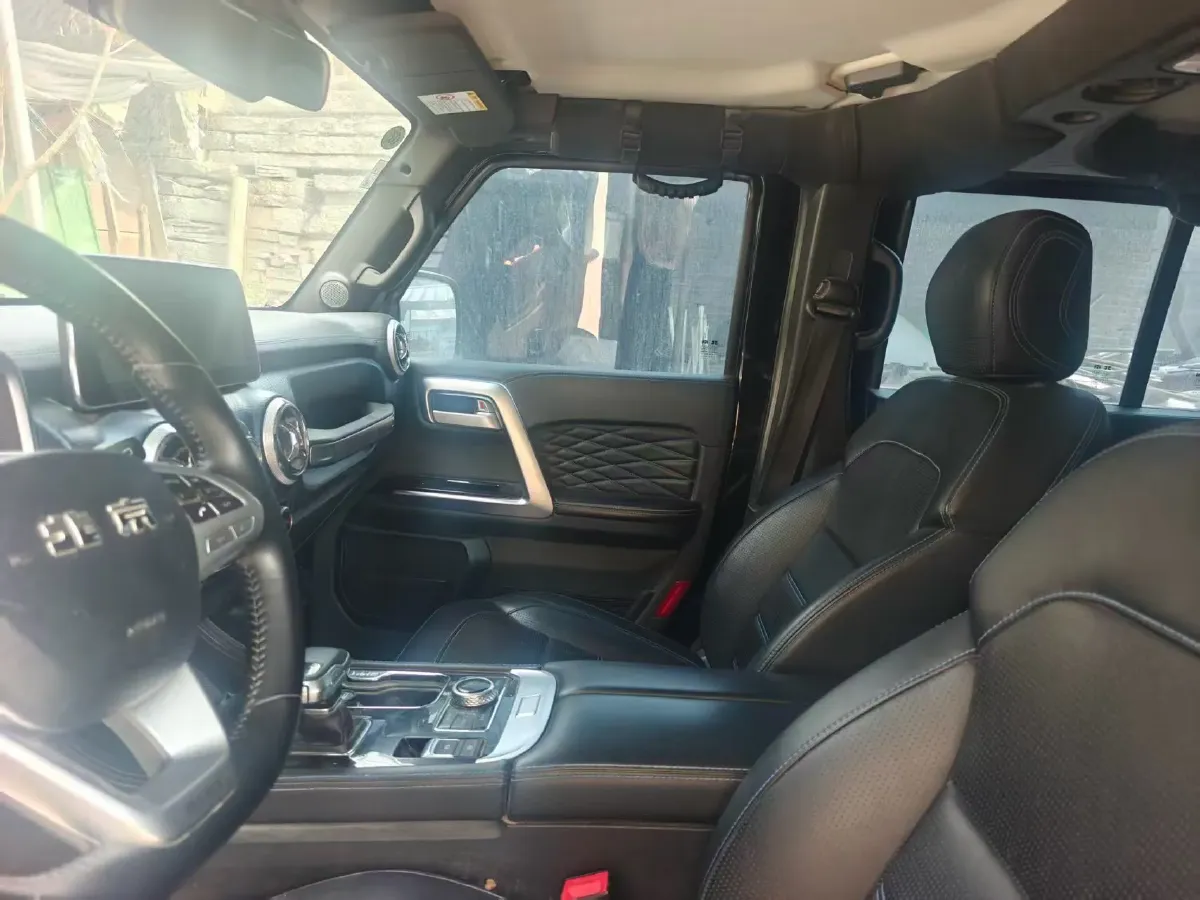 2020 Beijing BJ40 2.0T 224HP L4 8AT,autocango,china used car exporter,china ev exporter,chinese used car exporter,chinese used ev exporter