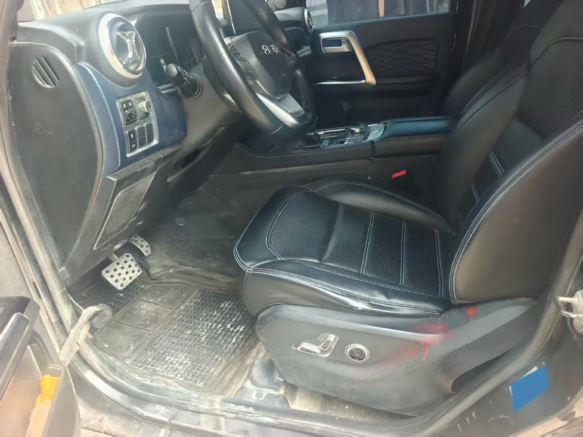 2020 Beijing BJ40 2.0T 224HP L4 8AT,autocango,china used car exporter,china ev exporter,chinese used car exporter,chinese used ev exporter