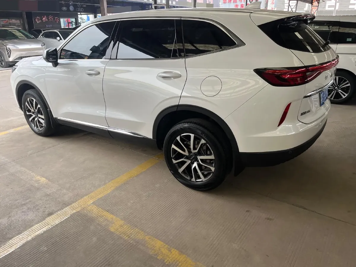 2022 Haval H6 1.5T 184HP L4 7DCT,autocango,china used car exporter,china ev exporter,chinese used car exporter,chinese used ev exporter