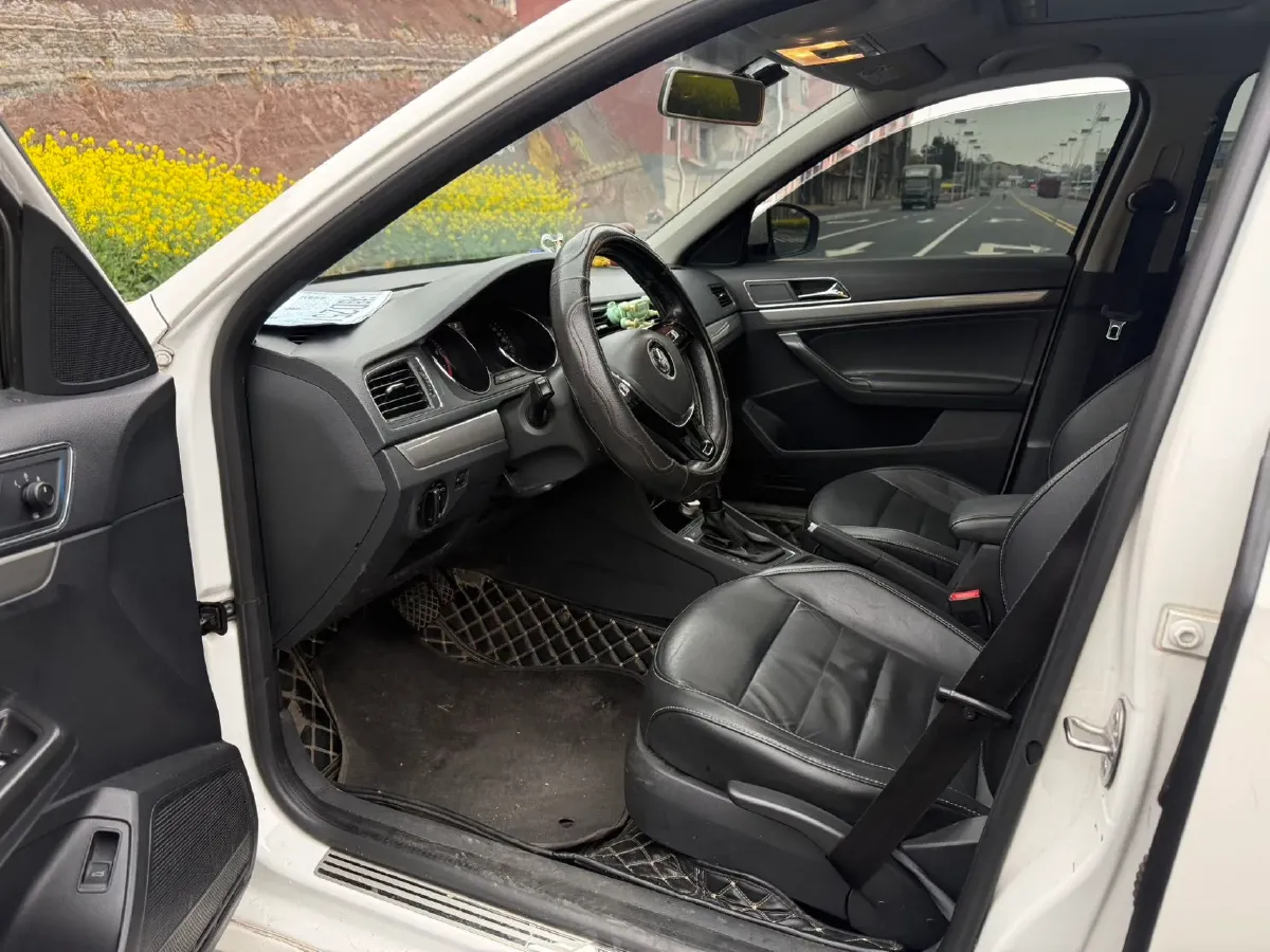 2017 Buick Excelle 1.5L 114HP L4 6AT,autocango,china used car exporter,china ev exporter,chinese used car exporter,chinese used ev exporter