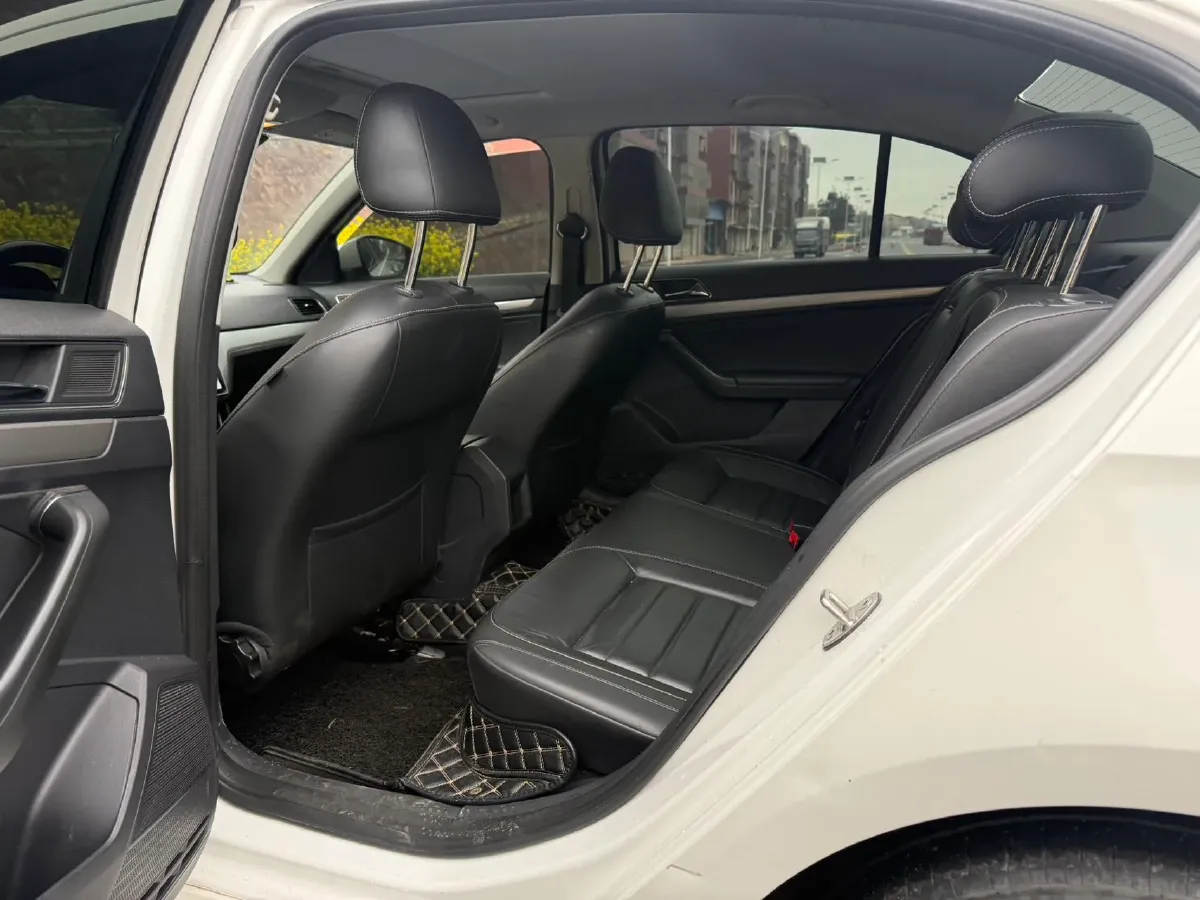 2017 Buick Excelle 1.5L 114HP L4 6AT,autocango,china used car exporter,china ev exporter,chinese used car exporter,chinese used ev exporter