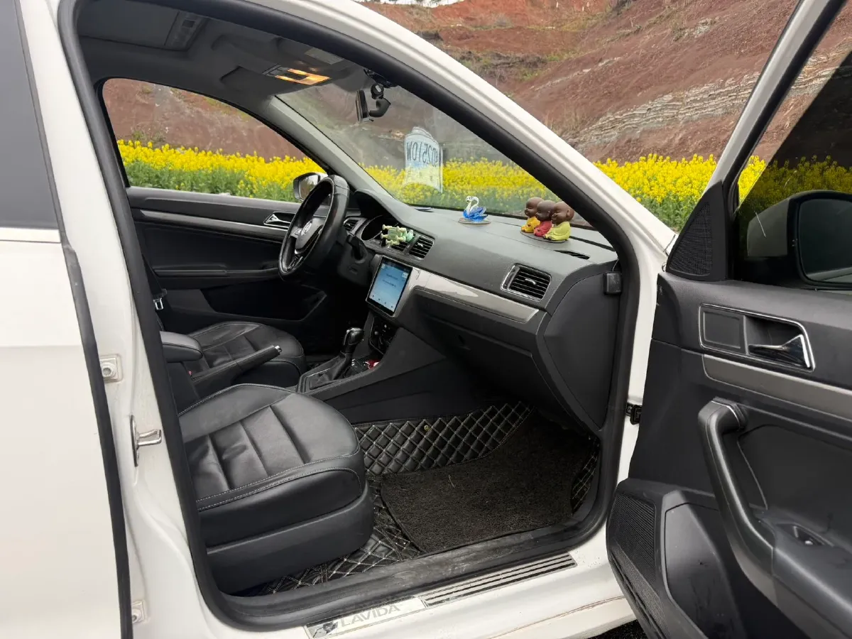 2017 Buick Excelle 1.5L 114HP L4 6AT,autocango,china used car exporter,china ev exporter,chinese used car exporter,chinese used ev exporter