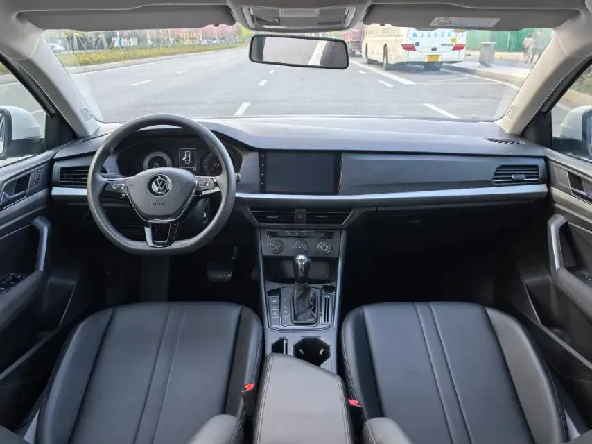 2022 BeiJing Auto X7 1.5T 188HP L4 7DCT,autocango,china used car exporter,china ev exporter,chinese used car exporter,chinese used ev exporter