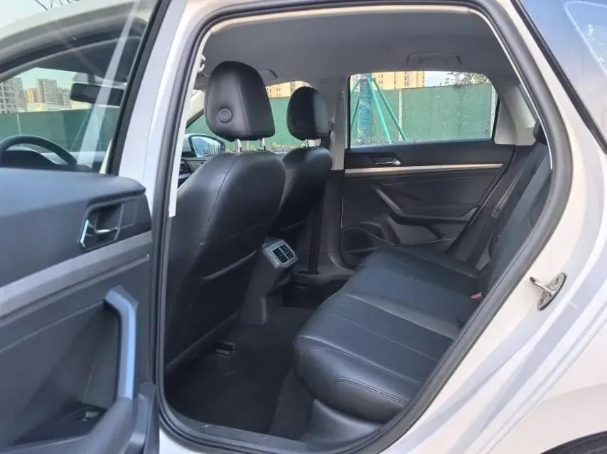 2022 BeiJing Auto X7 1.5T 188HP L4 7DCT,autocango,china used car exporter,china ev exporter,chinese used car exporter,chinese used ev exporter