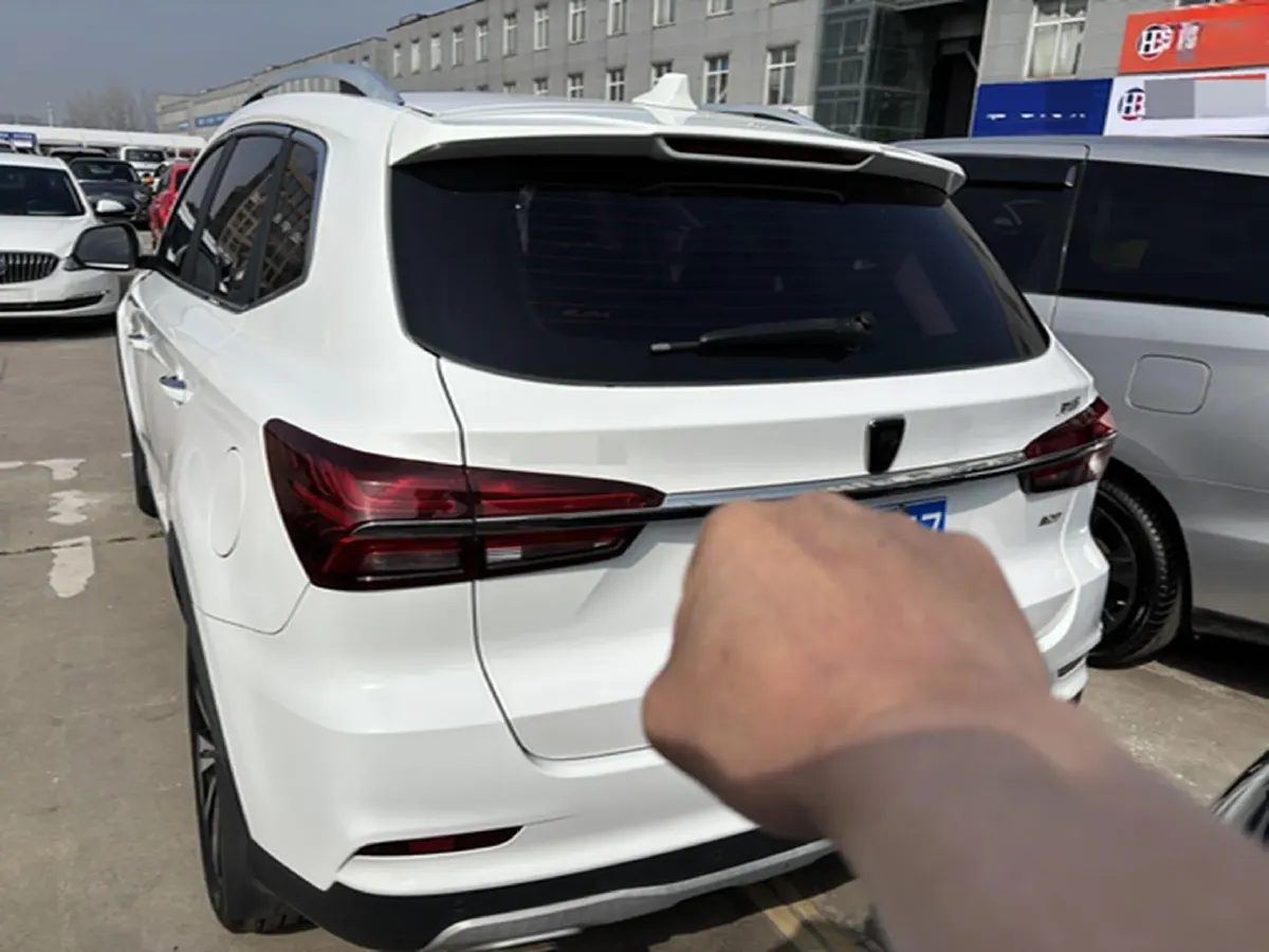 2018 Roewe RX5 1.5T 169HP L4 6MT,autocango,china used car exporter,china ev exporter,chinese used car exporter,chinese used ev exporter