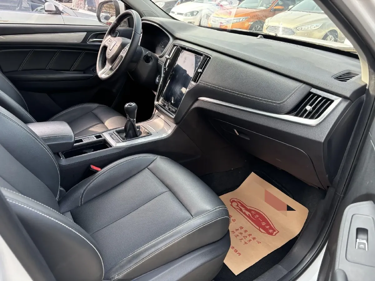 2018 Roewe RX5 1.5T 169HP L4 6MT,autocango,china used car exporter,china ev exporter,chinese used car exporter,chinese used ev exporter