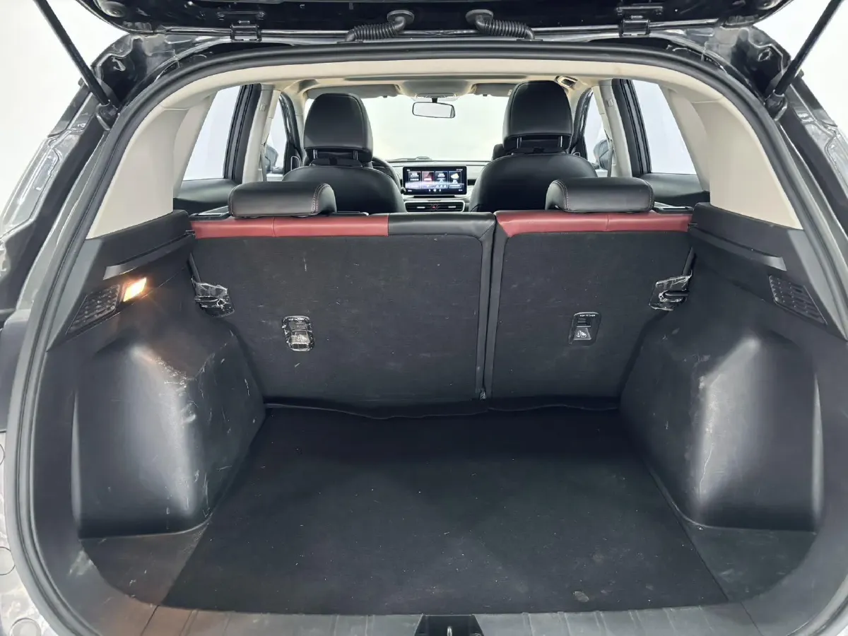 2021 Geely Coolray 1.4T 141HP L4 6DCT,autocango,china used car exporter,china ev exporter,chinese used car exporter,chinese used ev exporter