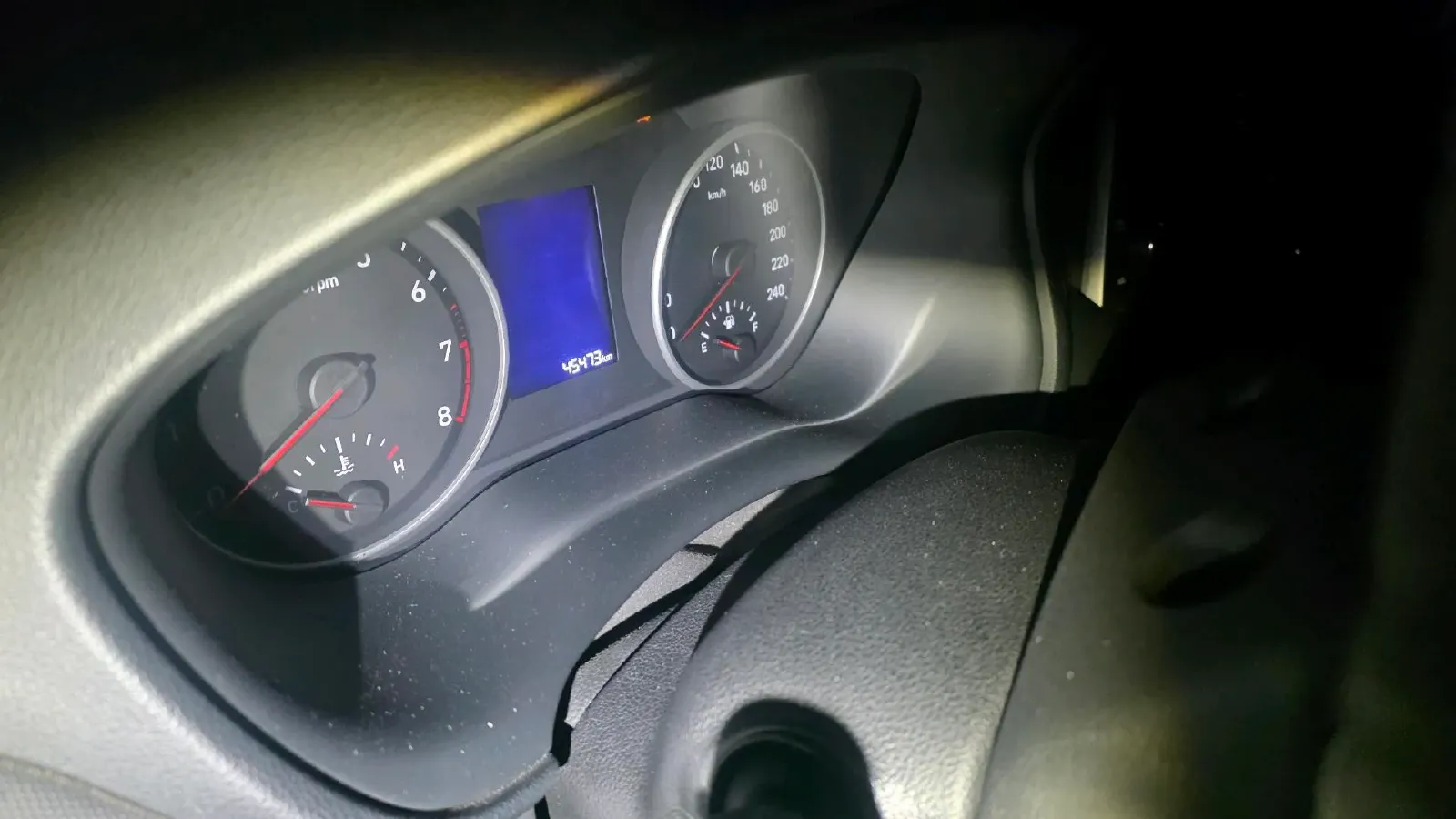 2020 Hyundai Celesta 1.6L 123HP L4 6AT,autocango,china used car exporter,china ev exporter,chinese used car exporter,chinese used ev exporter