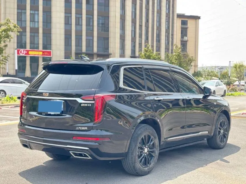2022 Cadillac XT6 2.0T 237HP L4 9AT,autocango,china used car exporter,china ev exporter,chinese used car exporter,chinese used ev exporter
