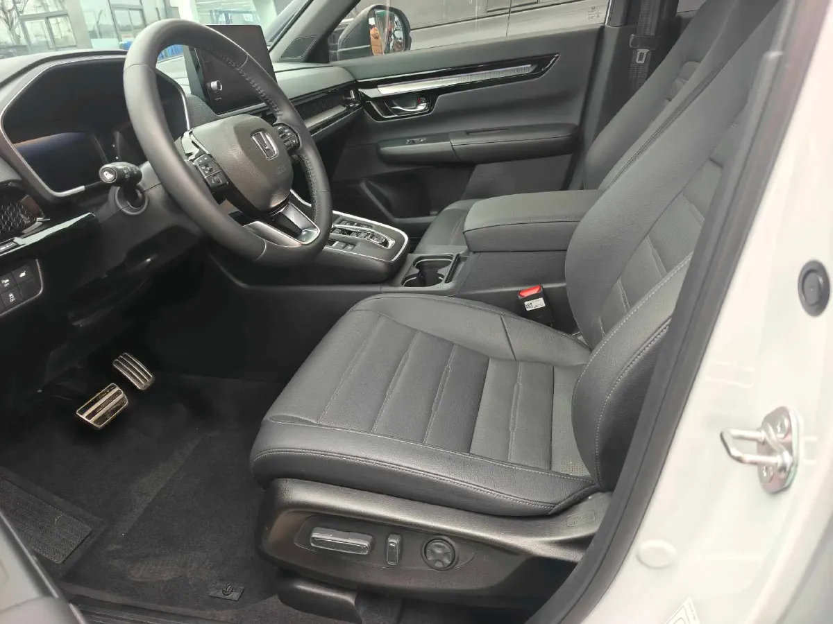 2023 Honda CR-V 2.0L 150HP L4 E-CVT PHEV 17.7KWH,autocango,china used car exporter,china ev exporter,chinese used car exporter,chinese used ev exporter