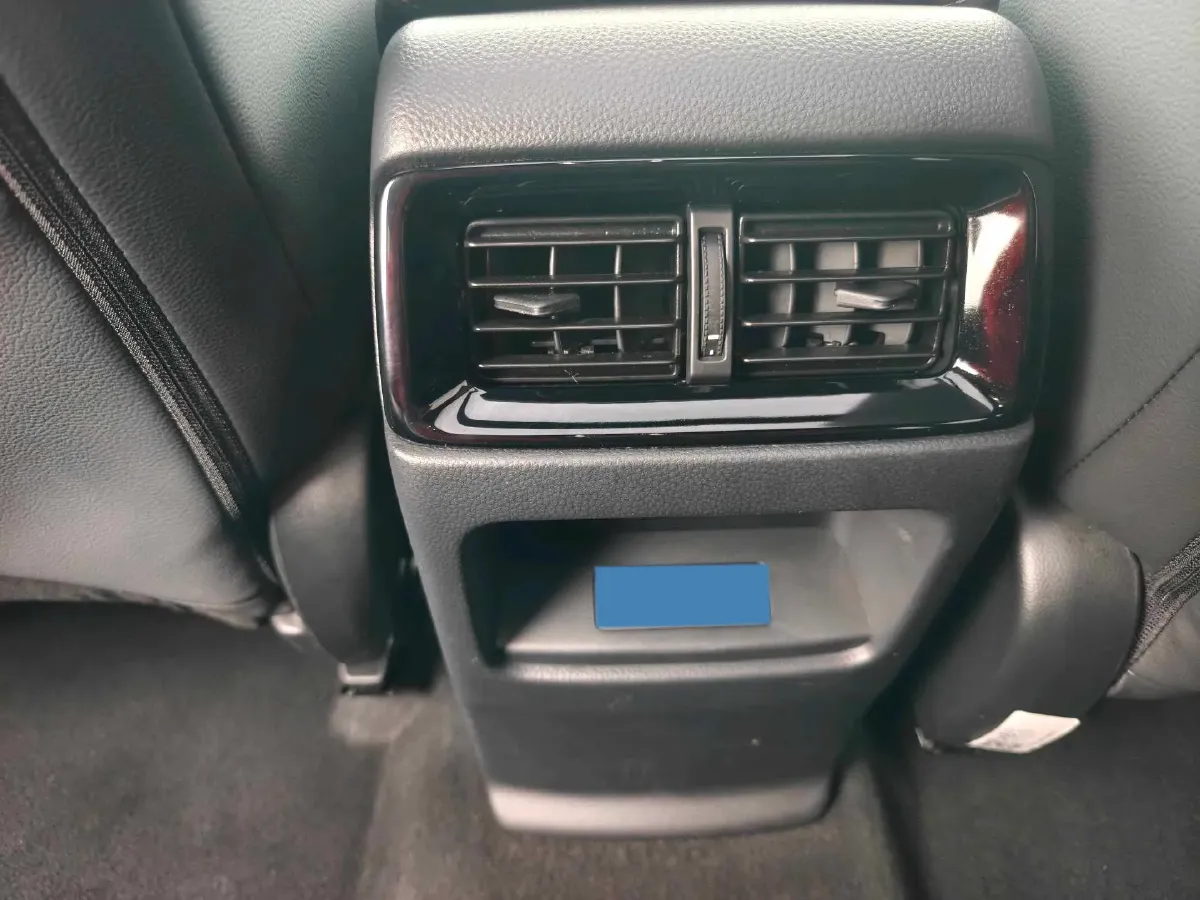 2023 Honda CR-V 2.0L 150HP L4 E-CVT PHEV 17.7KWH,autocango,china used car exporter,china ev exporter,chinese used car exporter,chinese used ev exporter