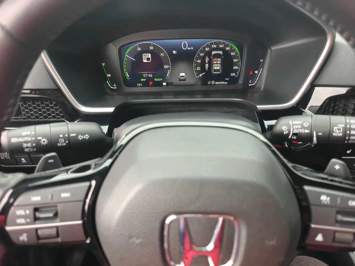 2023 Honda CR-V 2.0L 150HP L4 E-CVT PHEV 17.7KWH,autocango,china used car exporter,china ev exporter,chinese used car exporter,chinese used ev exporter