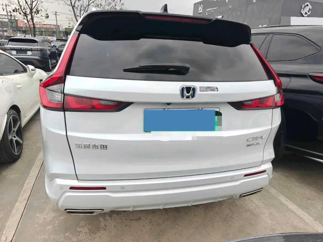 2023 Honda CR-V 2.0L 150HP L4 E-CVT PHEV 17.7KWH,autocango,china used car exporter,china ev exporter,chinese used car exporter,chinese used ev exporter