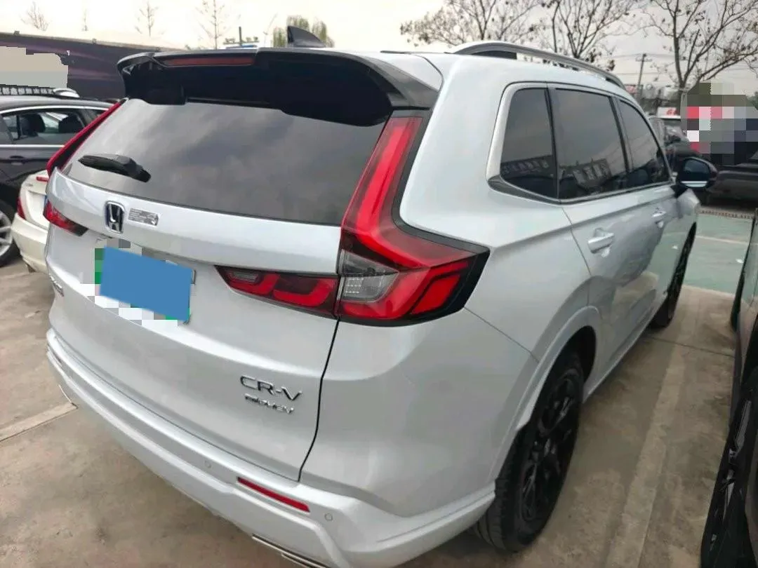2023 Honda CR-V 2.0L 150HP L4 E-CVT PHEV 17.7KWH,autocango,china used car exporter,china ev exporter,chinese used car exporter,chinese used ev exporter