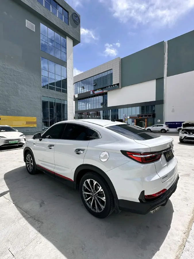2021 ChangAn CS85 Coupe 2.0T 233HP L4 8AT,autocango,china used car exporter,china ev exporter,chinese used car exporter,chinese used ev exporter