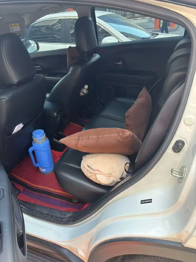 2022 Honda Vezel 1.5L 131HP L4 CVT,autocango,china used car exporter,china ev exporter,chinese used car exporter,chinese used ev exporter