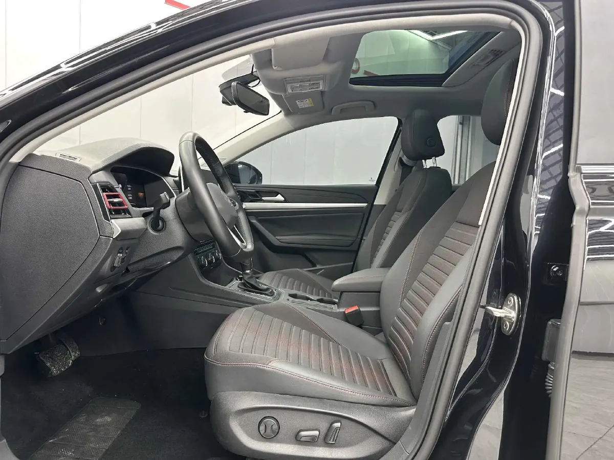 2023 Volkswagen Lavida 1.4T 150HP L4 7DCT,autocango,china used car exporter,china ev exporter,chinese used car exporter,chinese used ev exporter