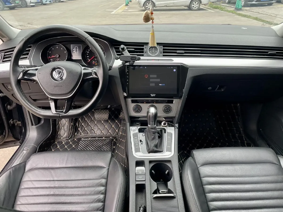 2018 Volkswagen Magotan 1.4T 150HP L4 7DCT,autocango,china used car exporter,china ev exporter,chinese used car exporter,chinese used ev exporter