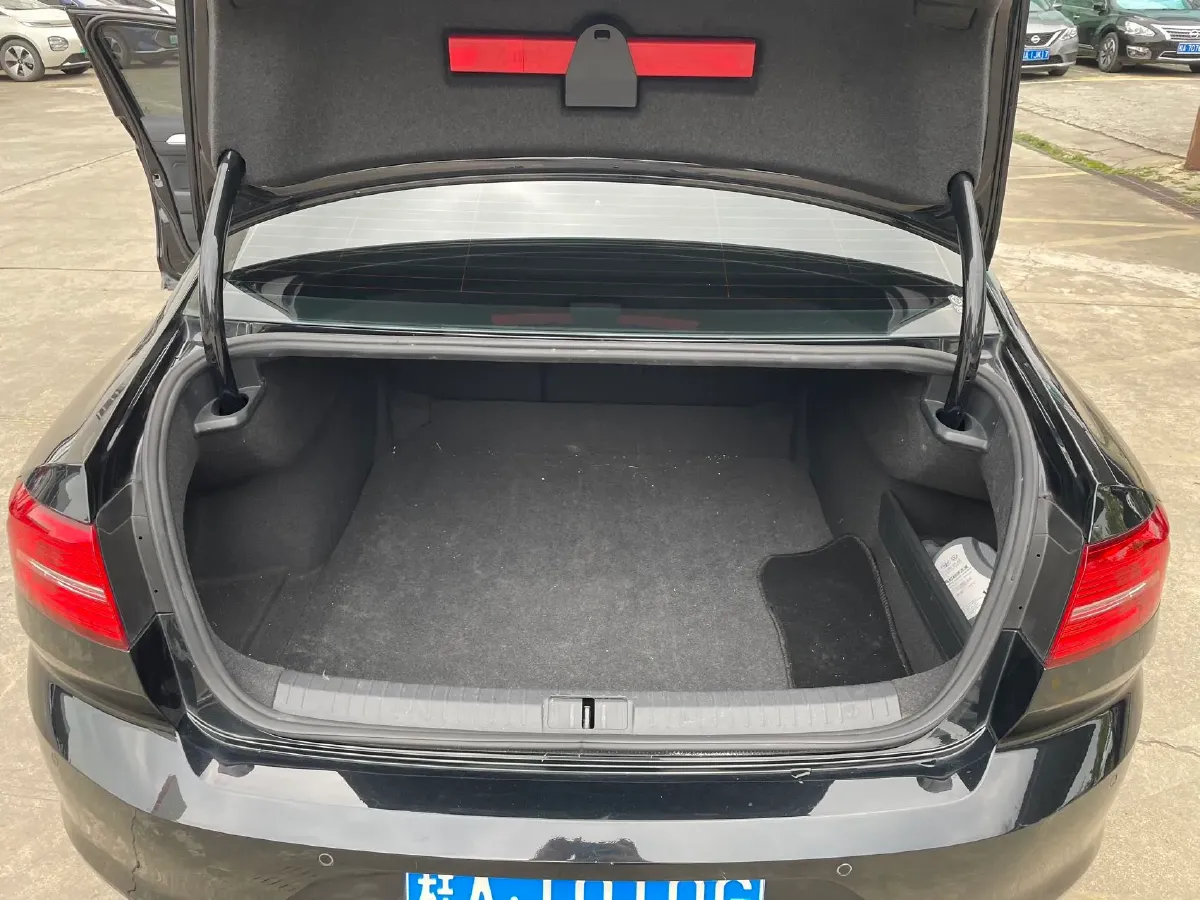 2018 Volkswagen Magotan 1.4T 150HP L4 7DCT,autocango,china used car exporter,china ev exporter,chinese used car exporter,chinese used ev exporter