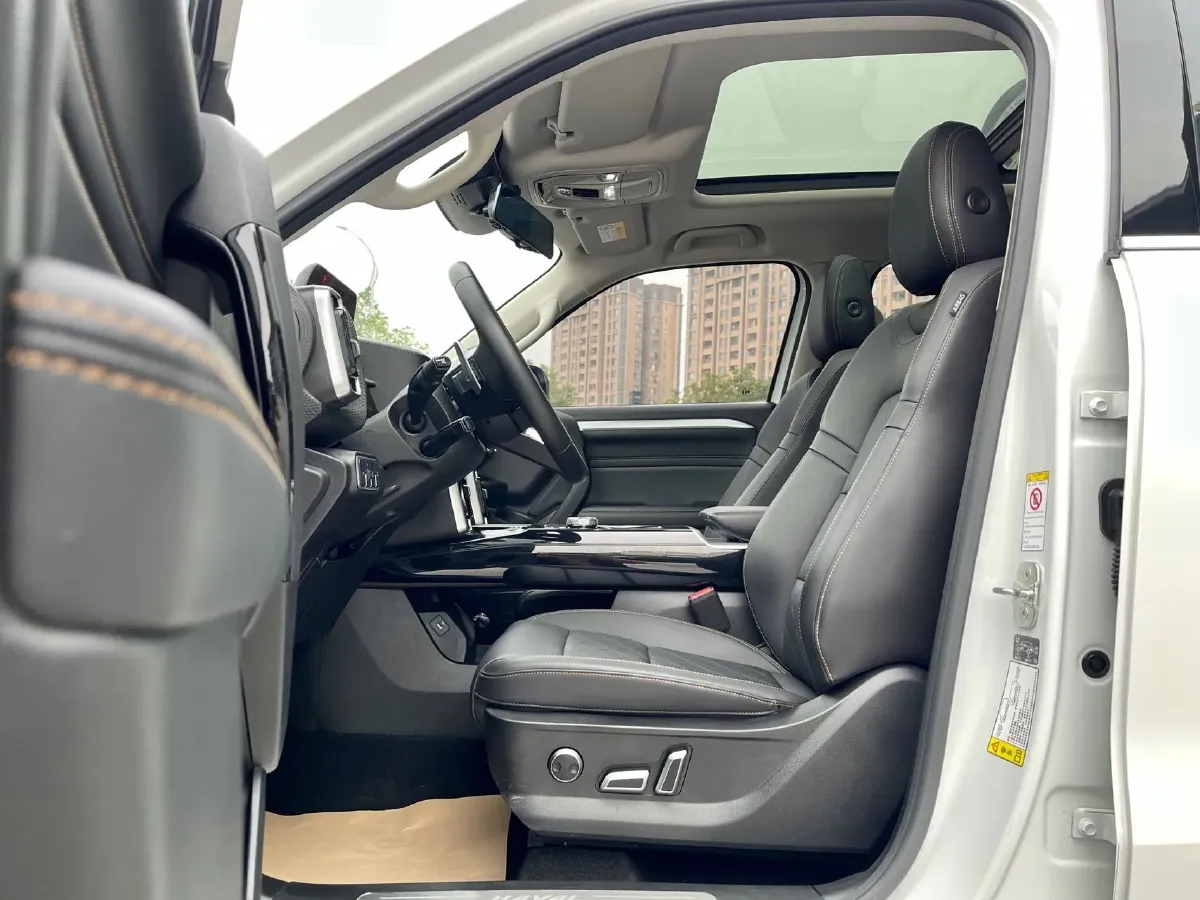 2022 Haval Dargo 2.0T 211HP L4 7DCT,autocango,china used car exporter,china ev exporter,chinese used car exporter,chinese used ev exporter