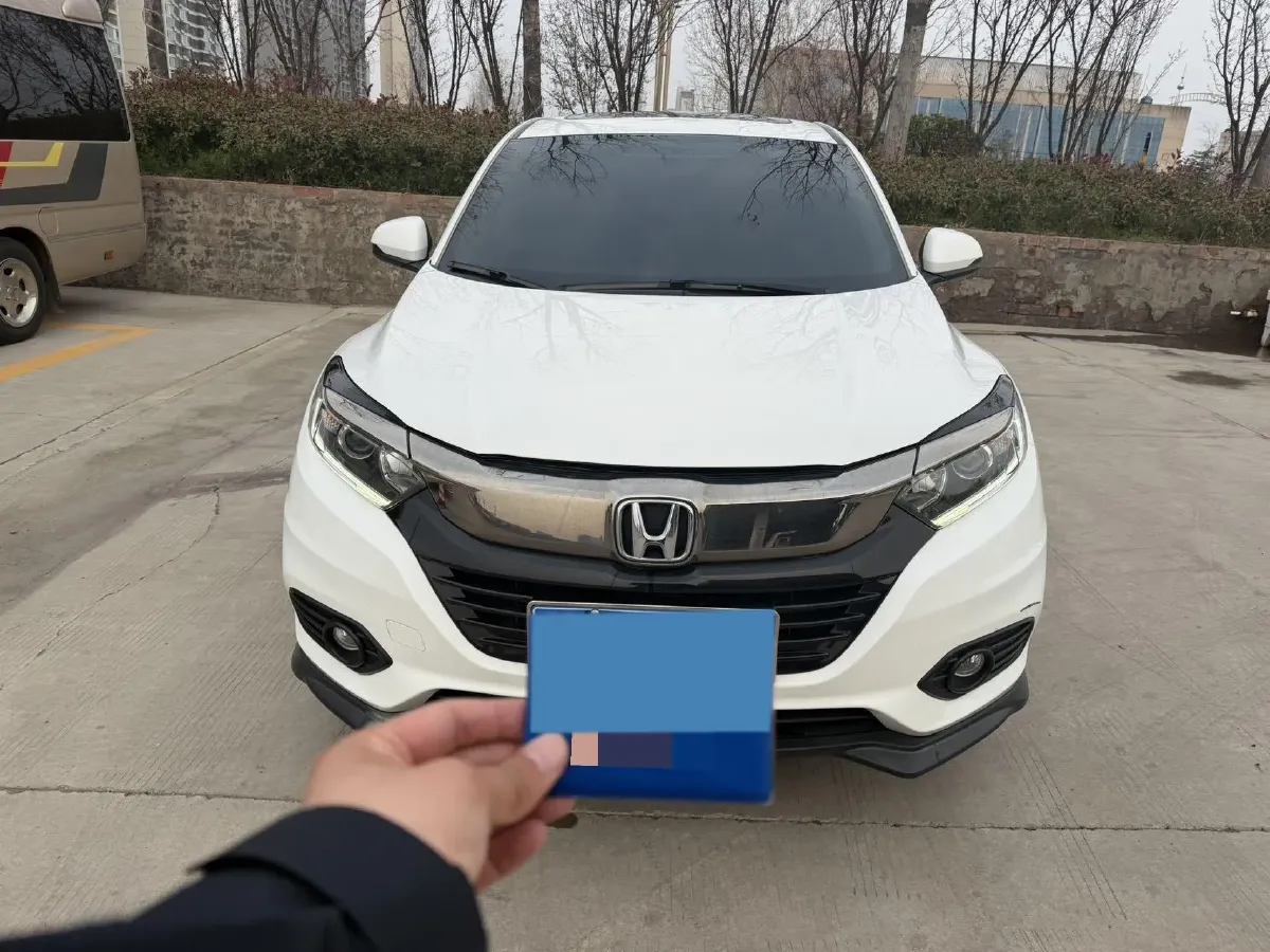 2022 Honda Vezel 1.5L 131HP L4 CVT,autocango,china used car exporter,china ev exporter,chinese used car exporter,chinese used ev exporter